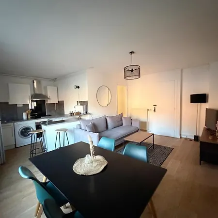 Le Coocon Au Centre De Apartamento *